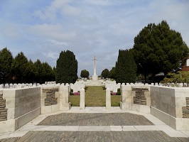 Harlebeke New British Cemetery 2015