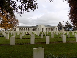 Le Touret Military Cemetery 2015 2