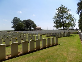 Tilloy British Cemetery 2015 3