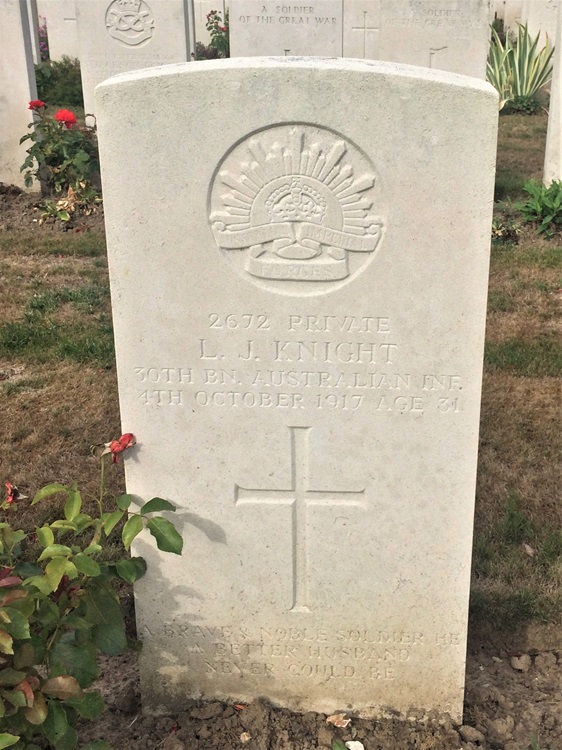 grave for lewis knight
