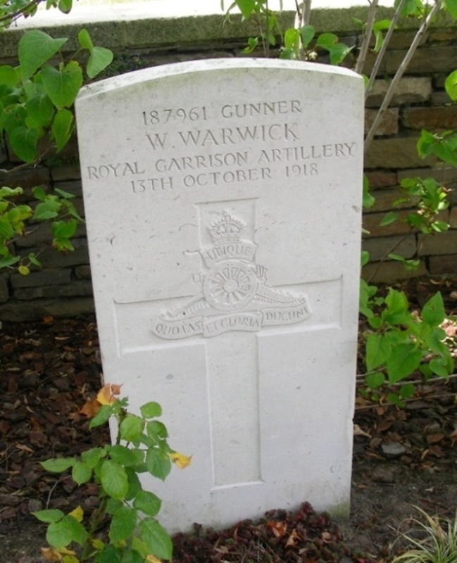 grave for w warwick