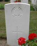 grave for alastair gwyer150