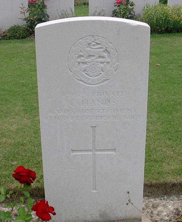 grave for c hands