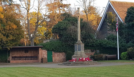 WW1 Memorial Cross and KE VI Wall250