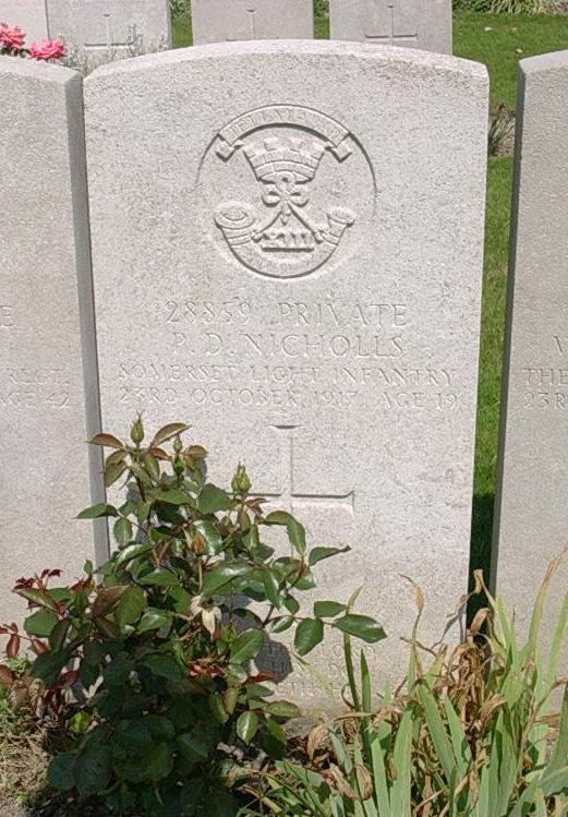 grave for p nicholls