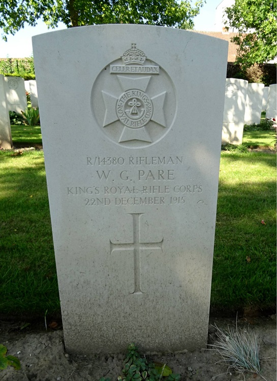 grave for wg pare