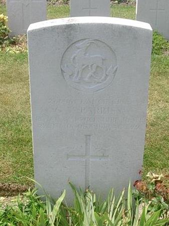 grave for gv parriss