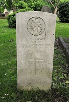 Pvt T Mayrick grave